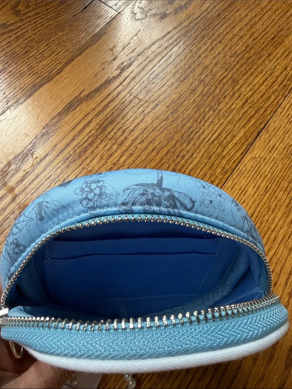 Maxbone x Bridgertone Dog Pet Blue Floral Round Treat Pouch with Pearl Wristlet